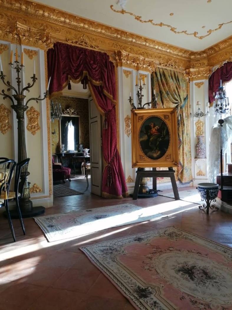 Salone