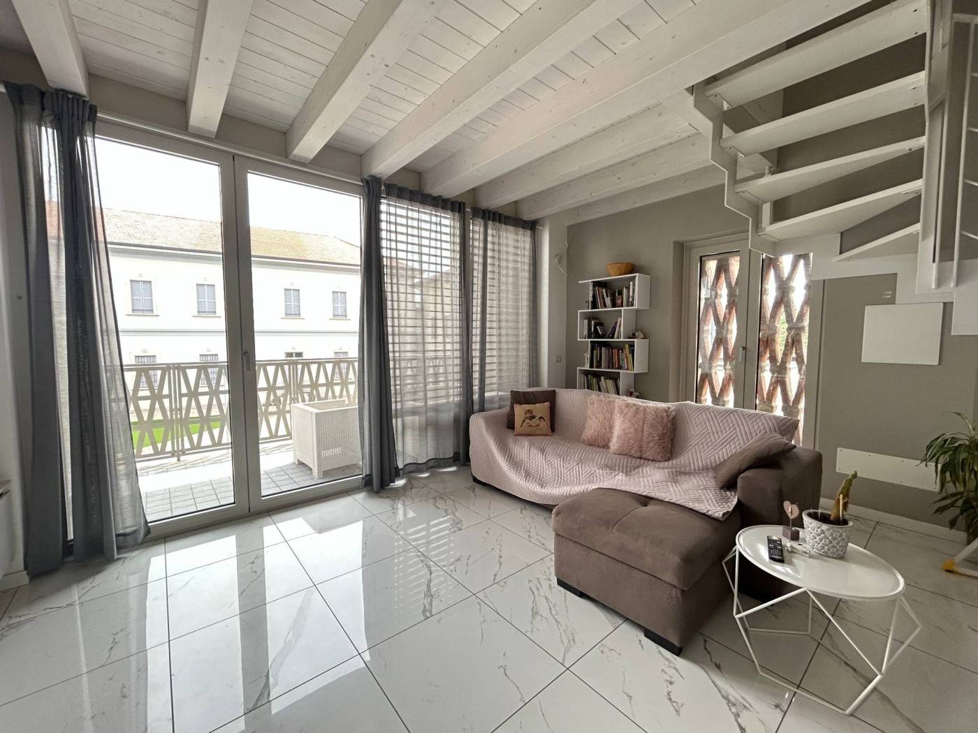Salone