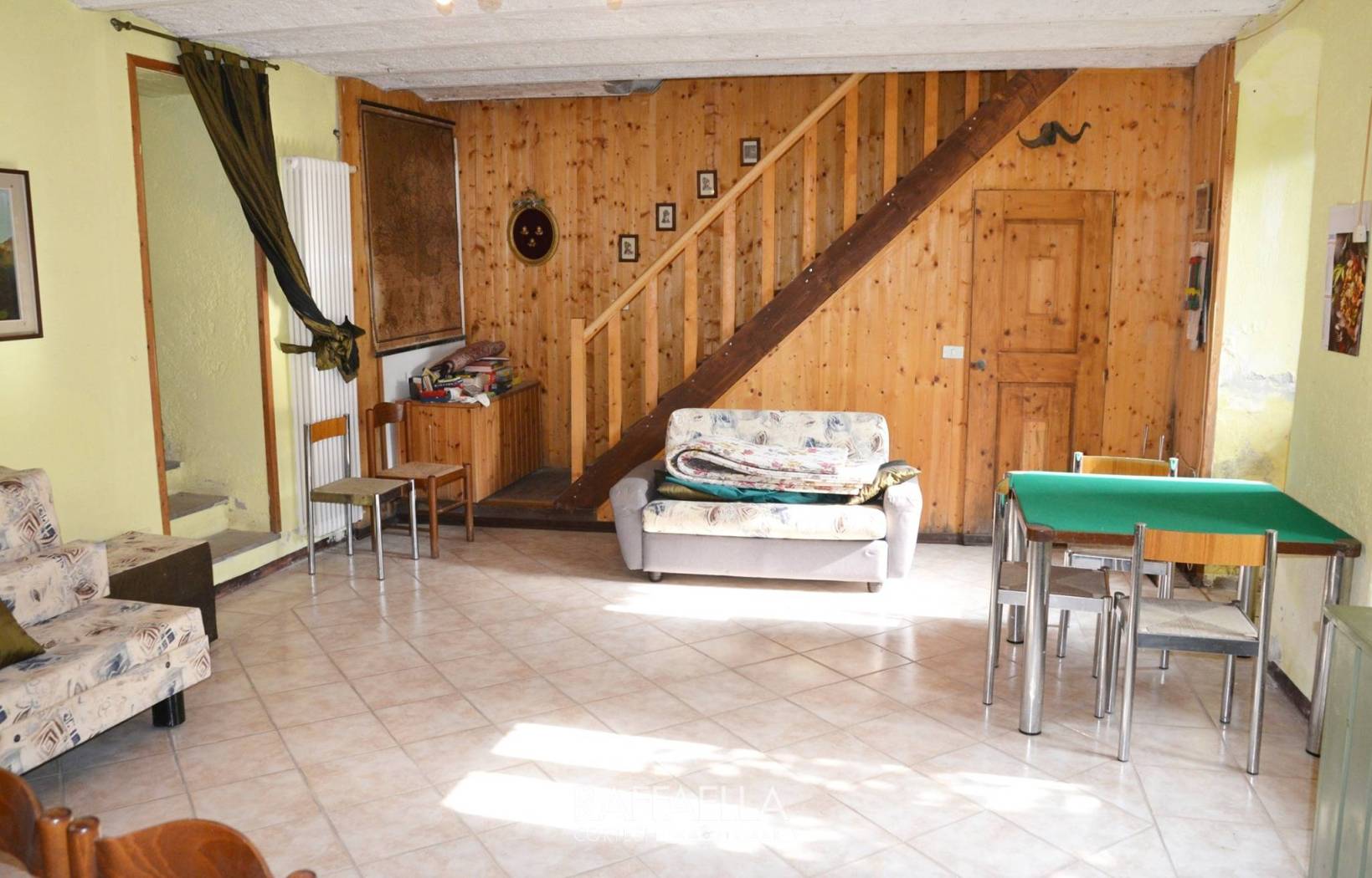 Salone