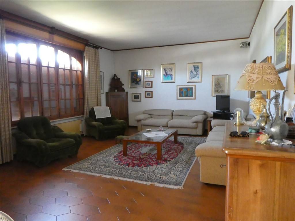 Salone