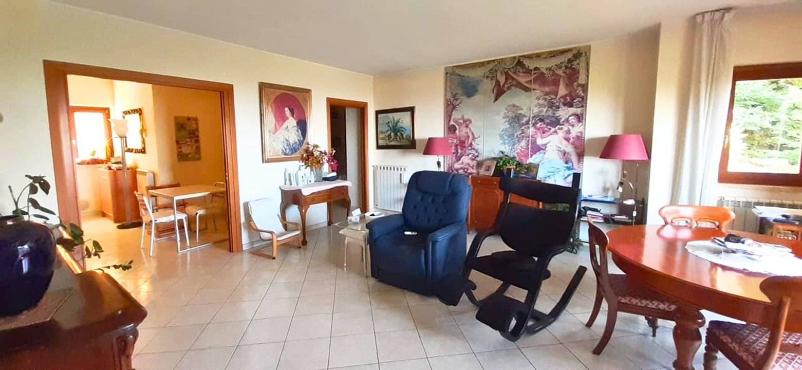 Salone
