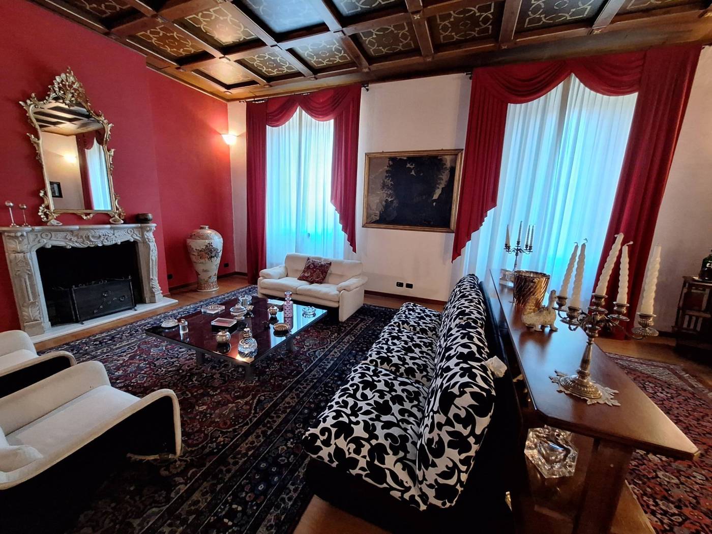Salone