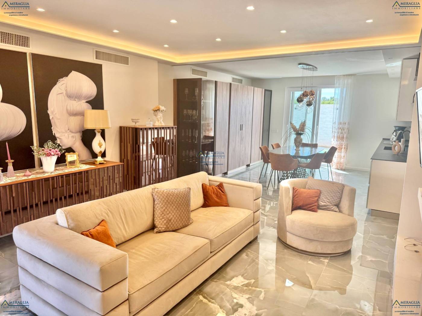Salone