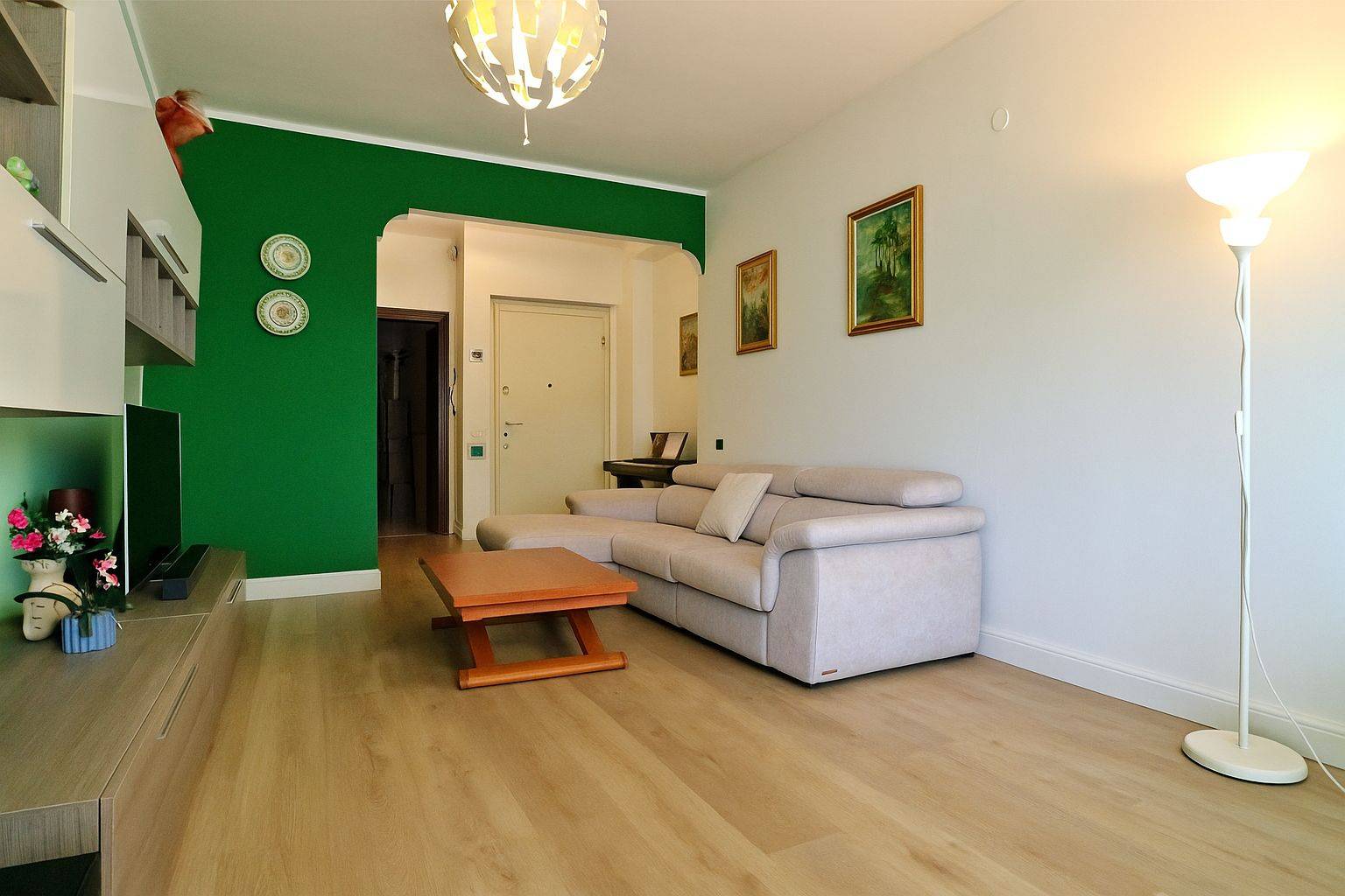 Salone