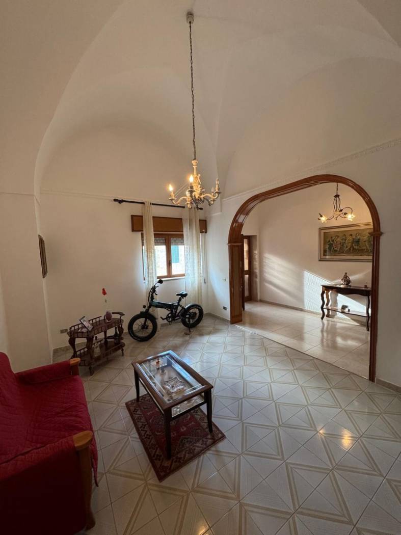 Salone