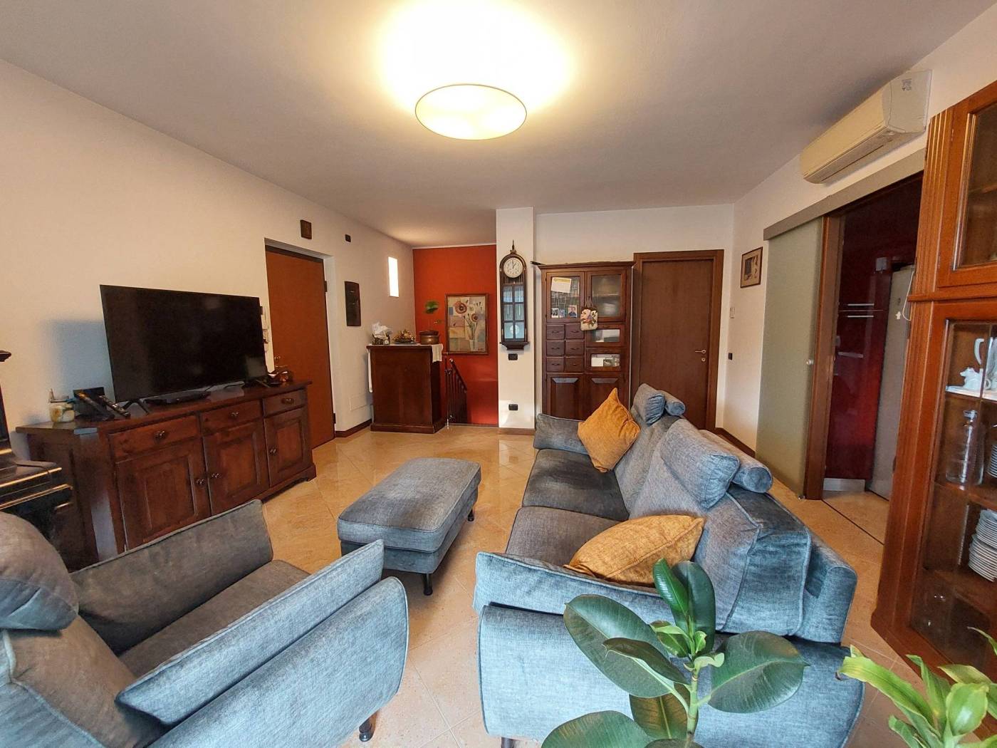 Salone