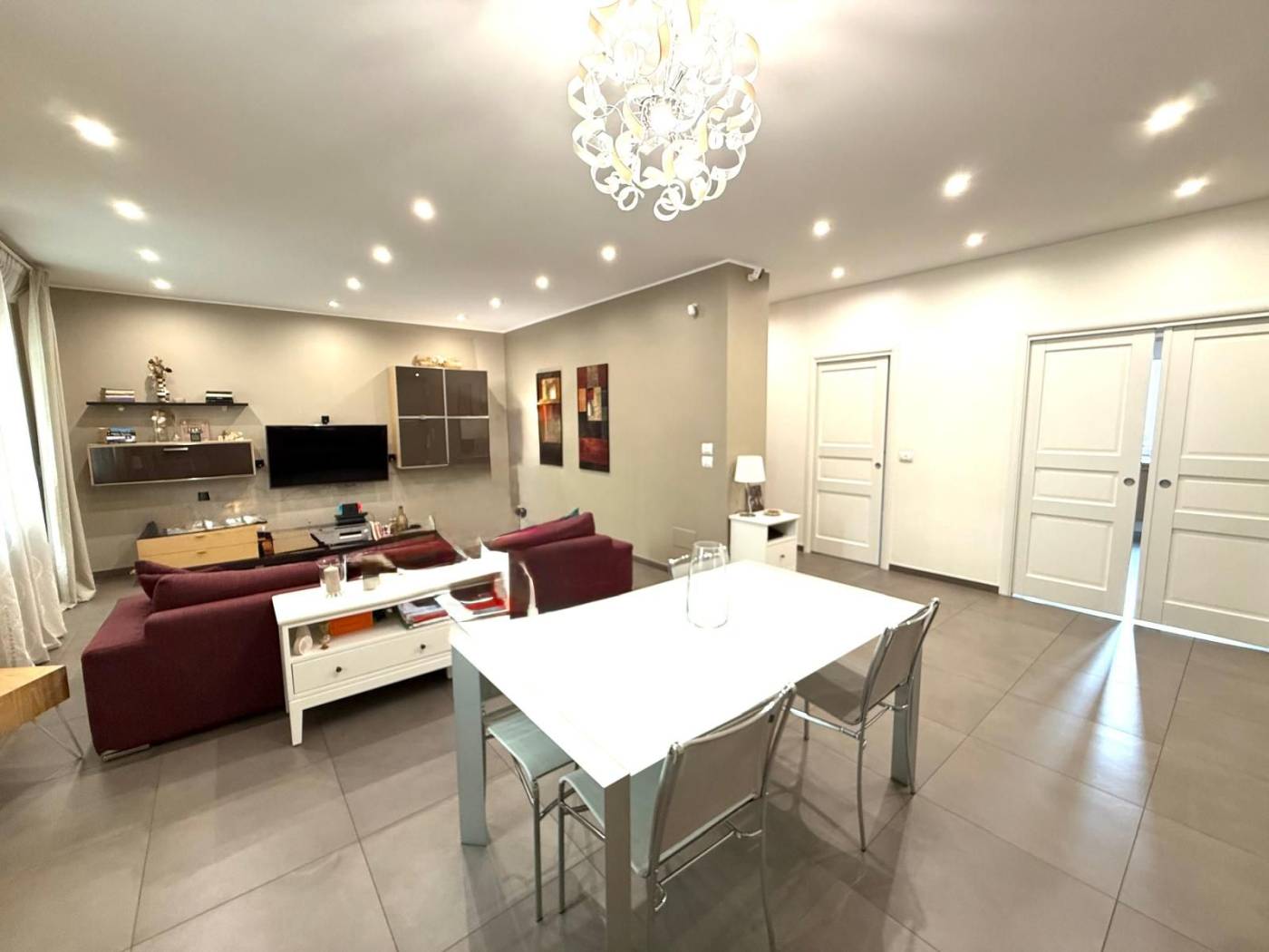 Salone