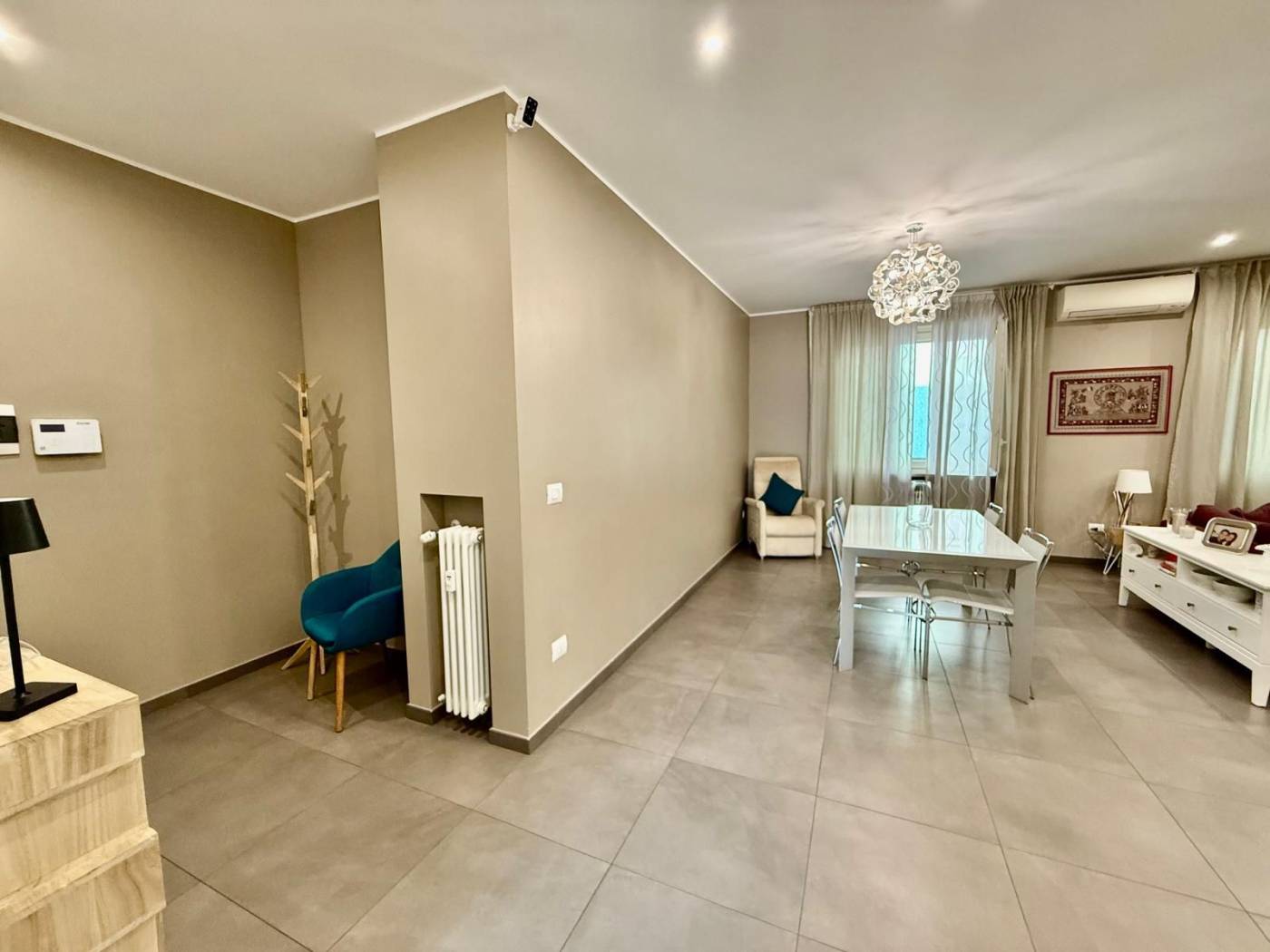Salone