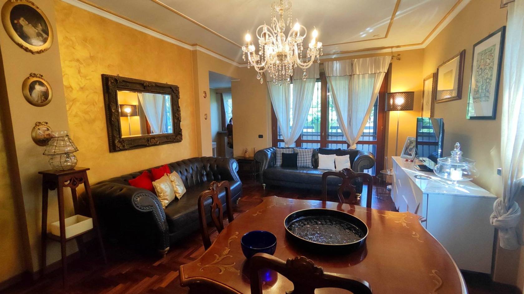 Salone