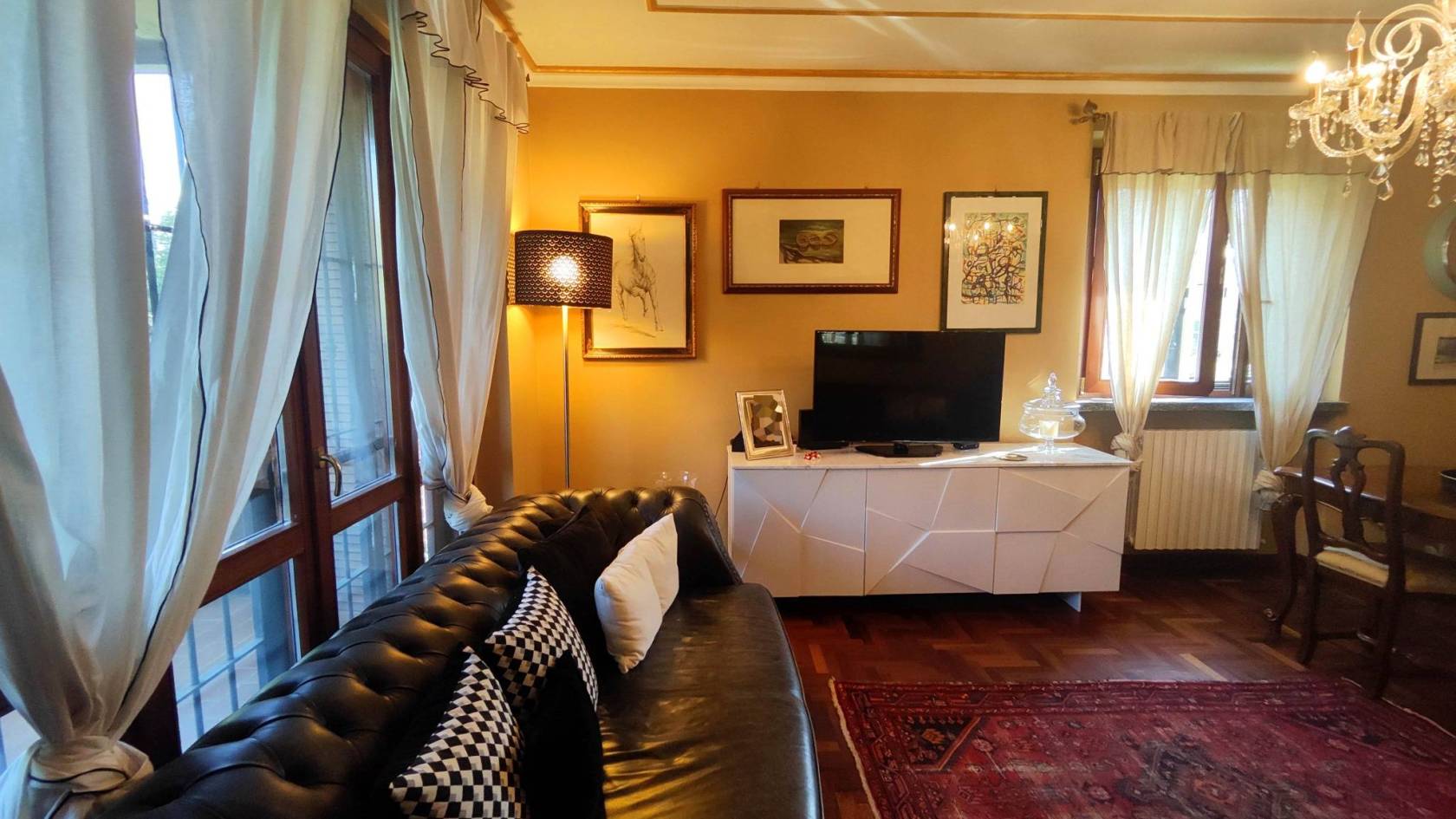 Salone
