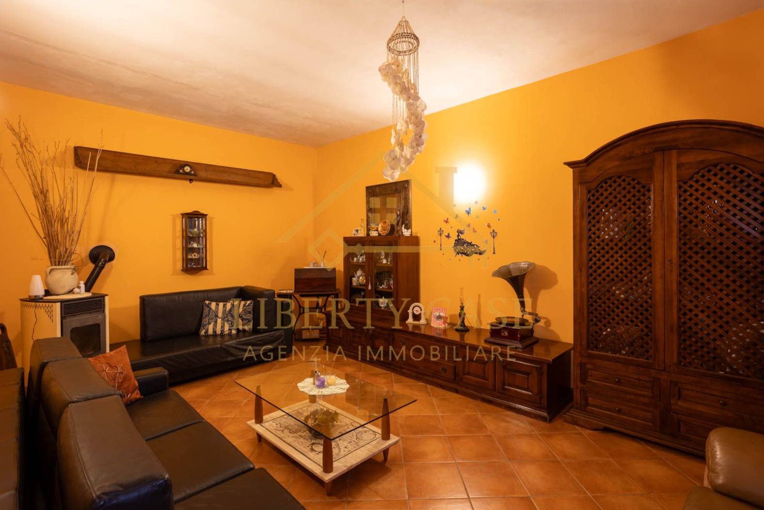 Salone