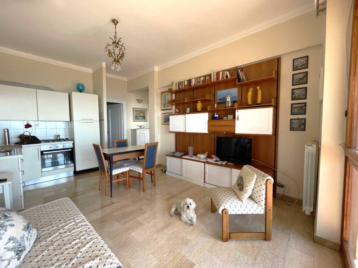 Salone