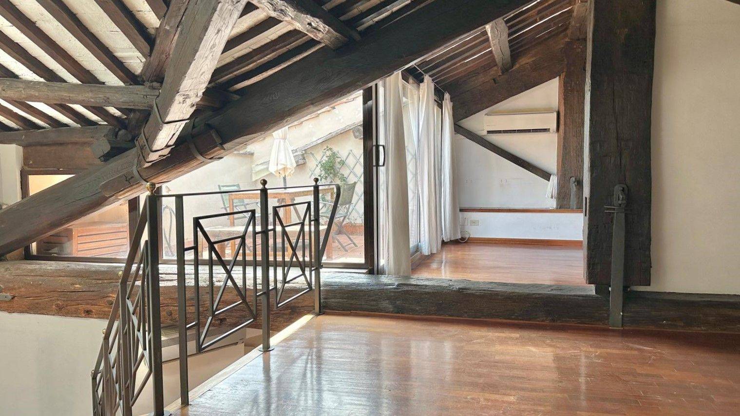 Interno palazzo