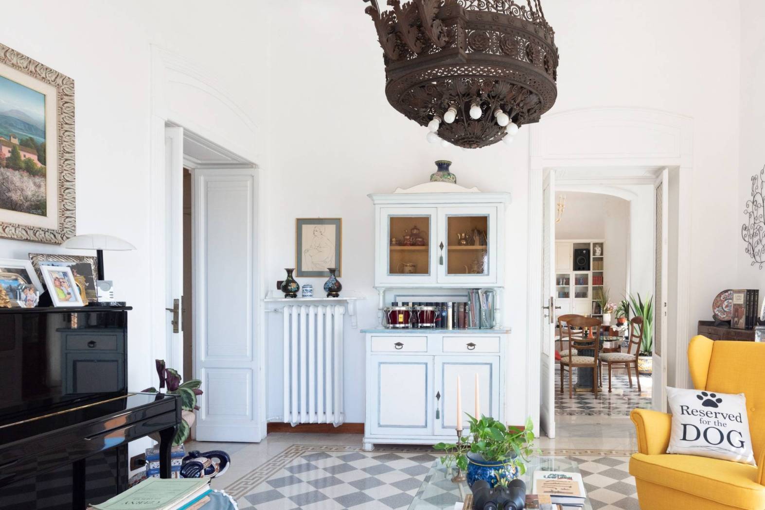 Salone