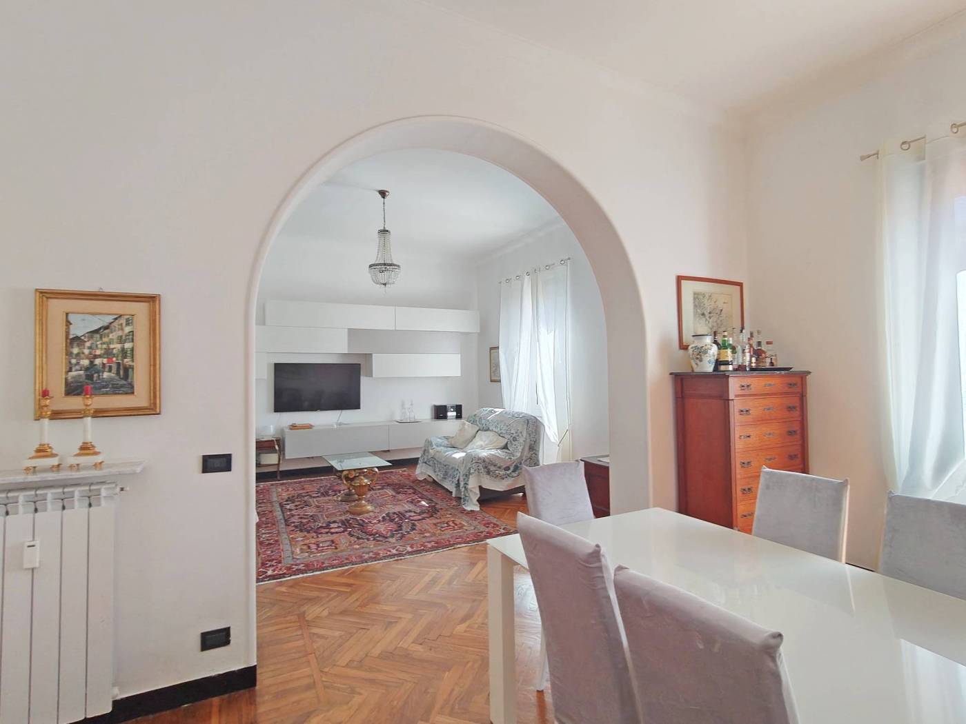 Salone