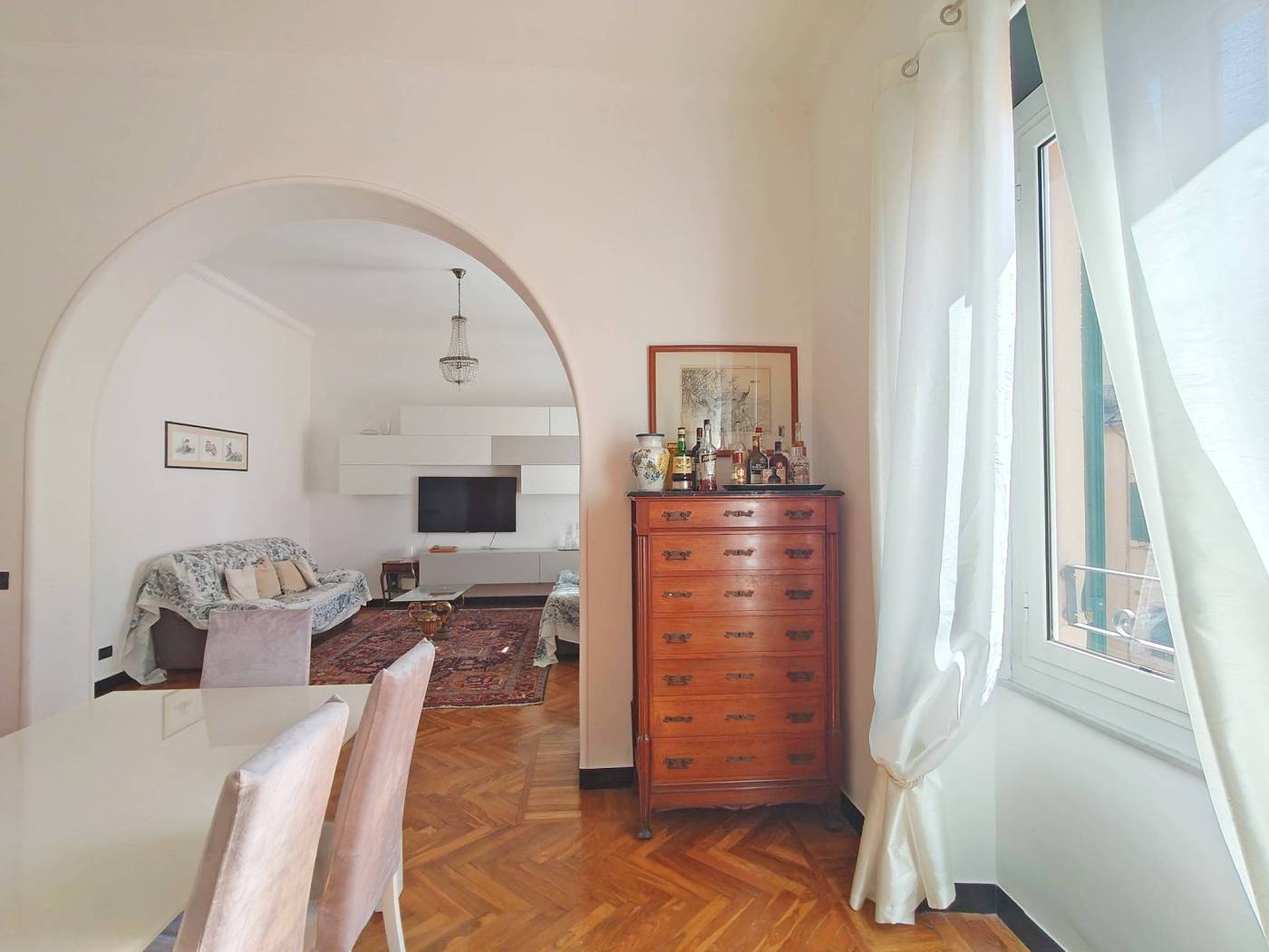 Salone
