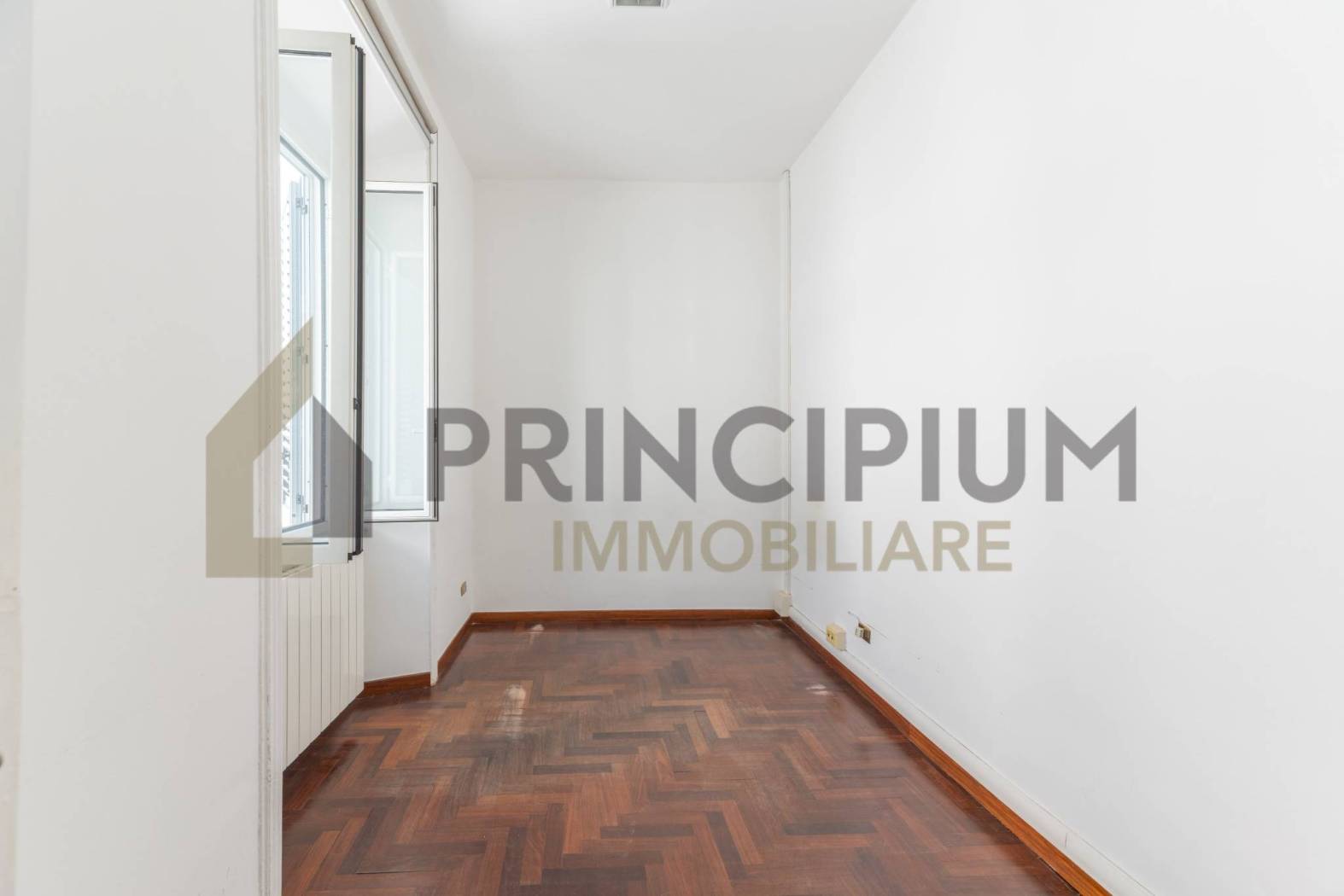 Stanza non arredata