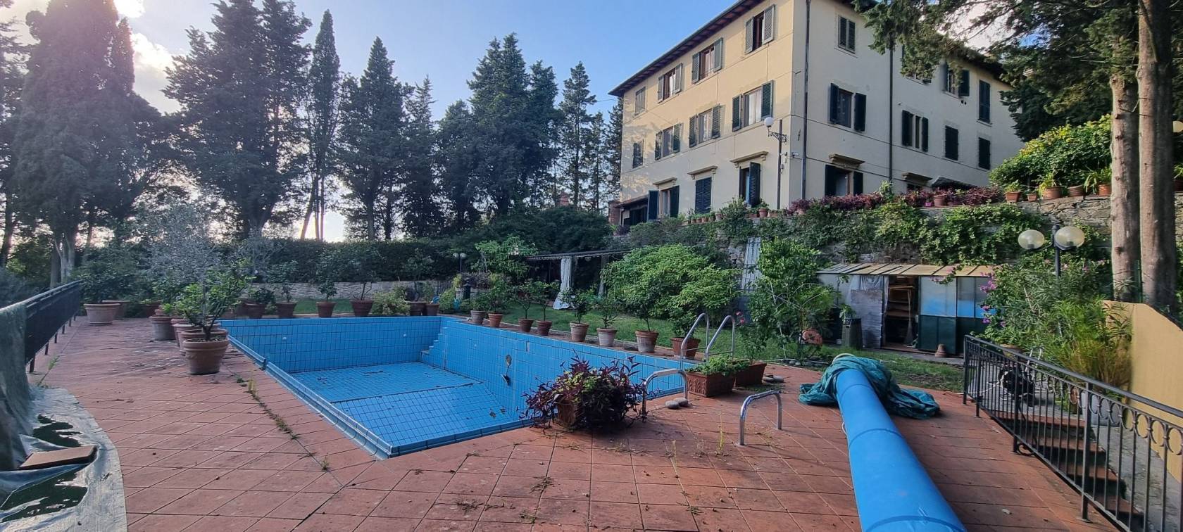 Piscina