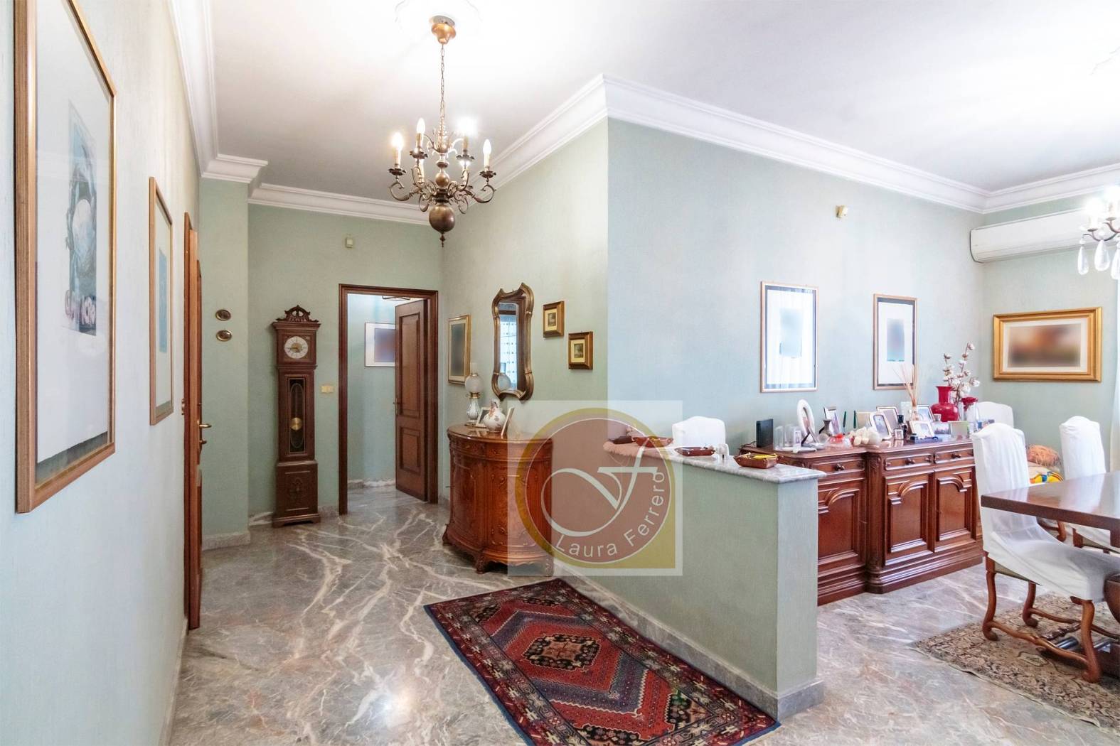 Salone