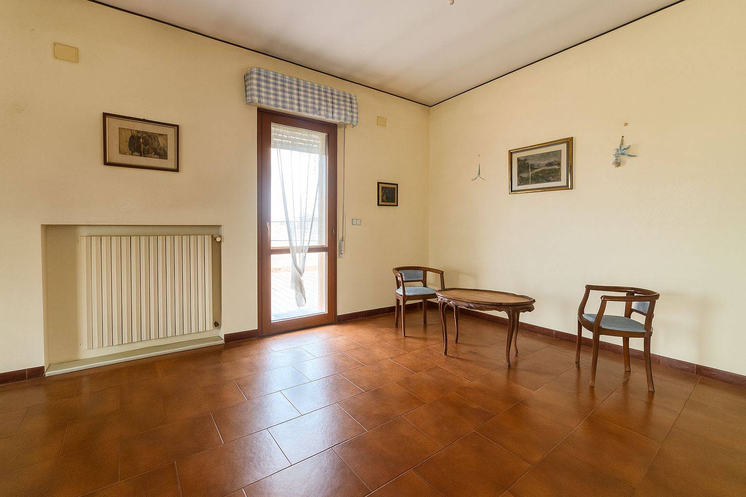 Salone