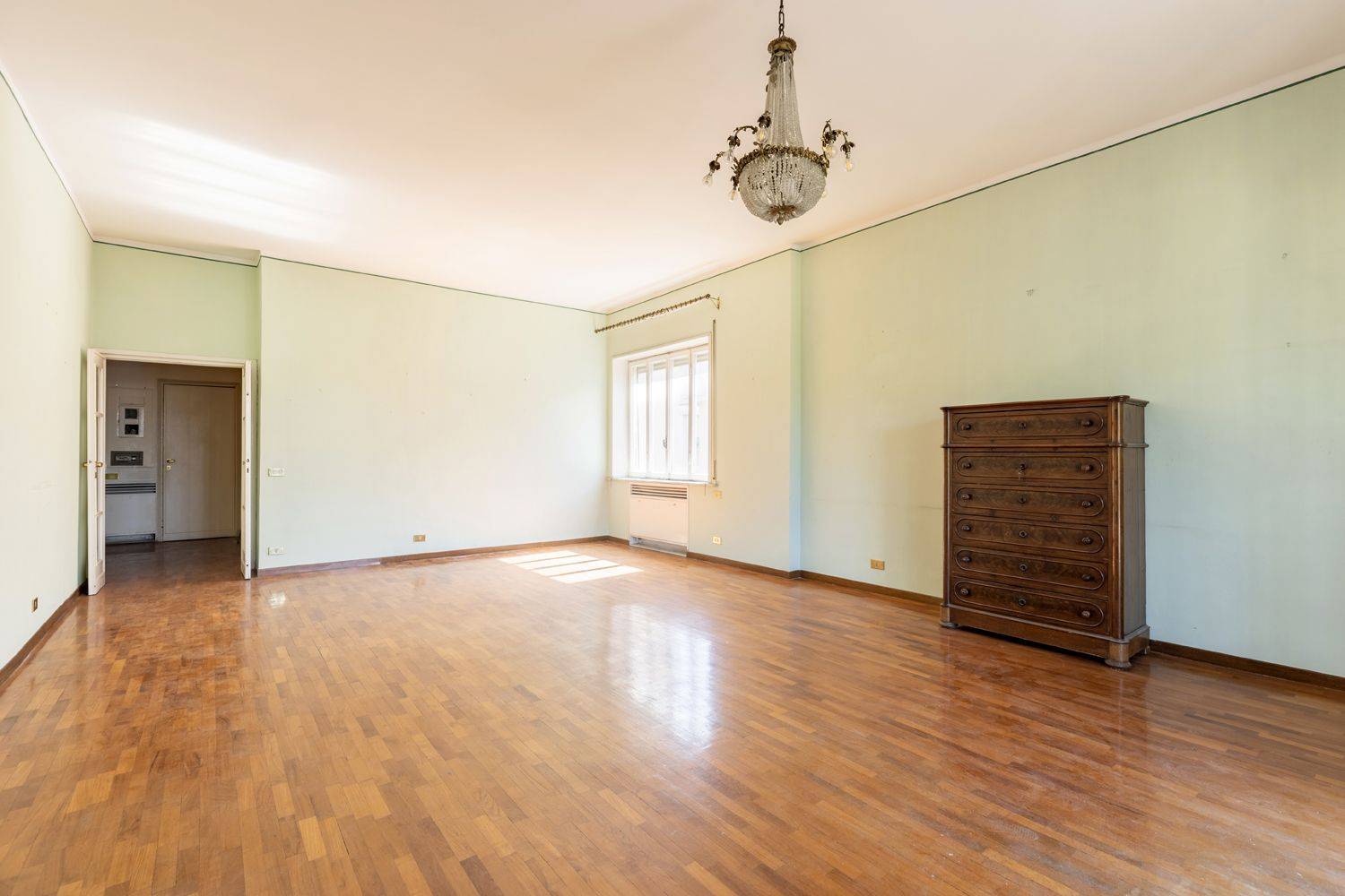 Salone