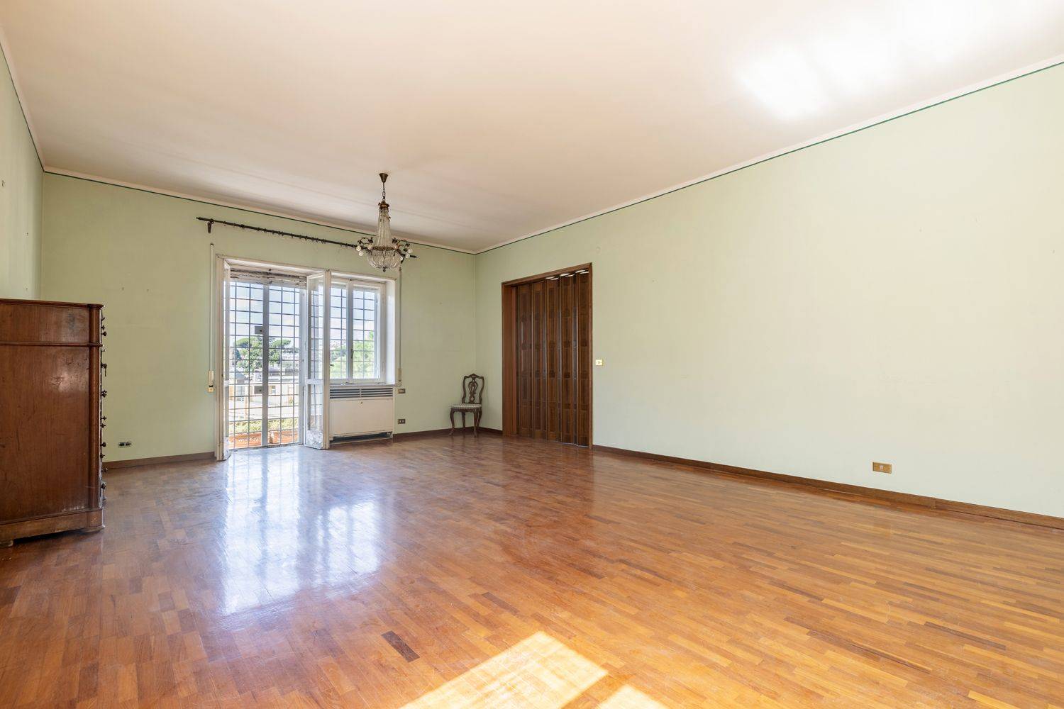 Salone