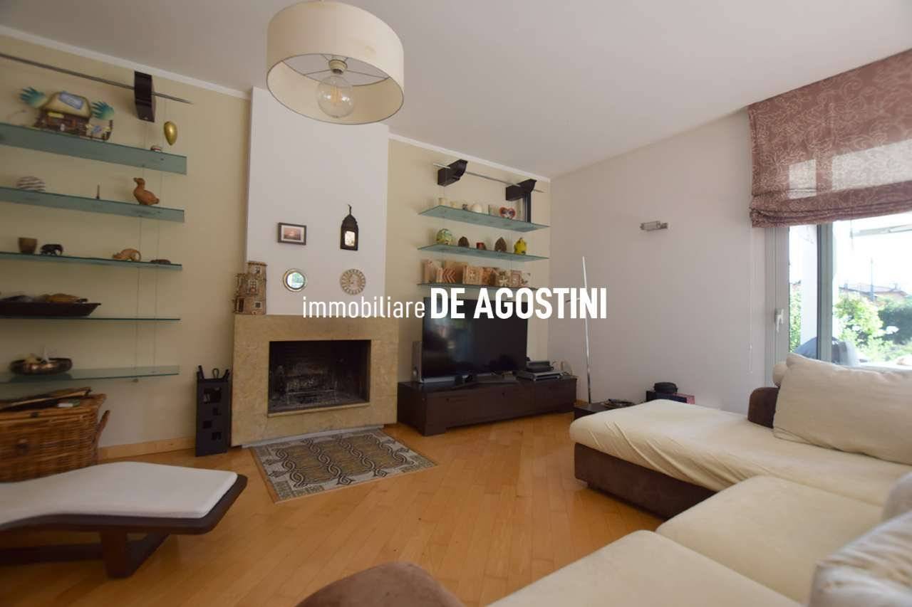 Salone