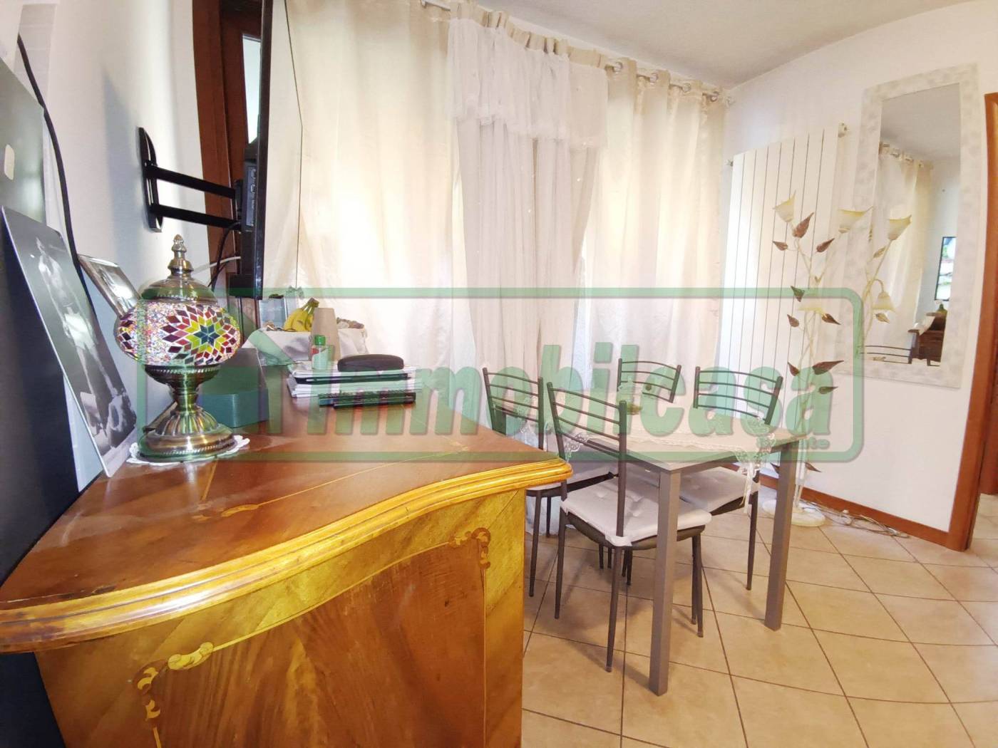 Salone