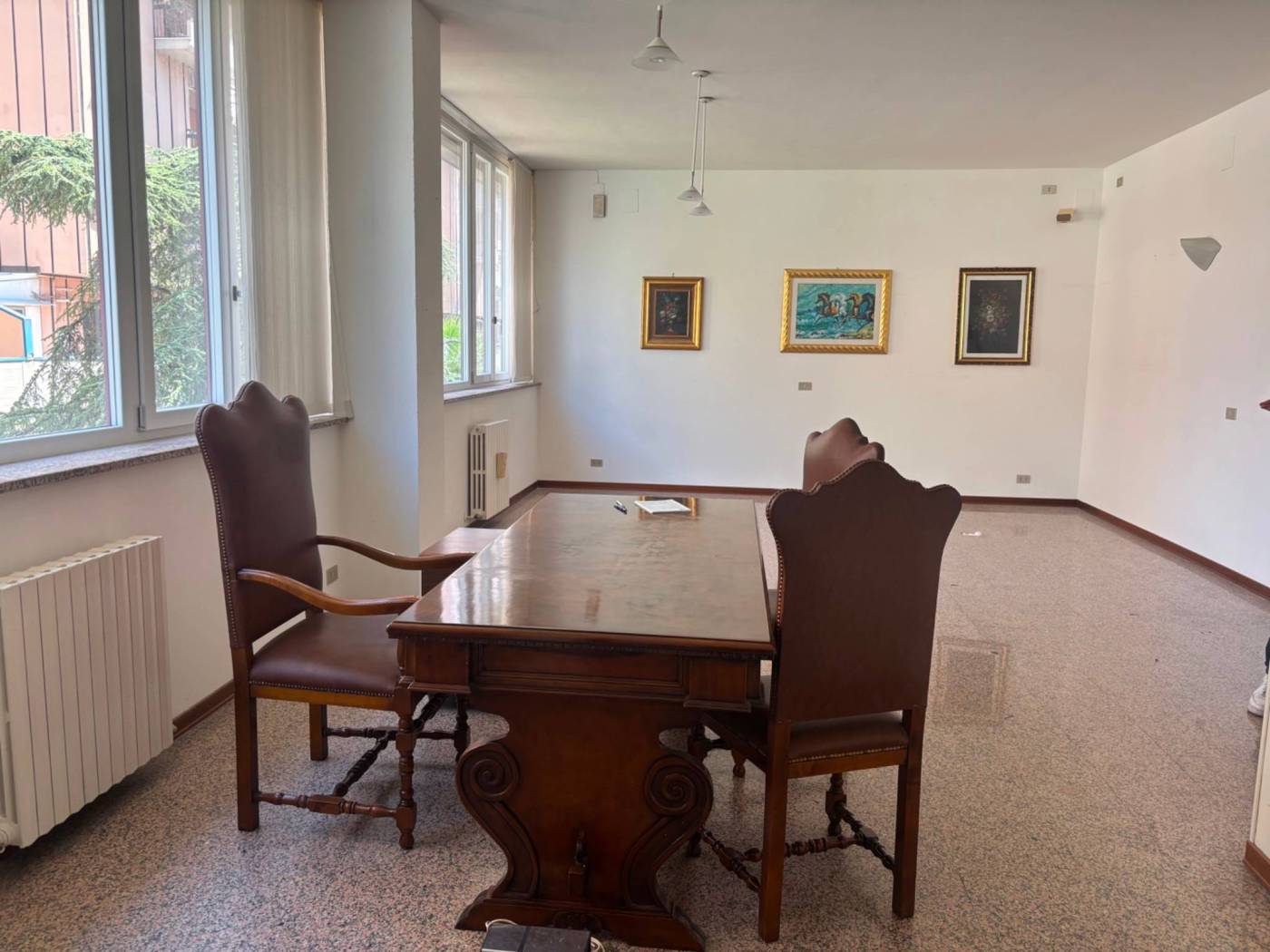 Salone