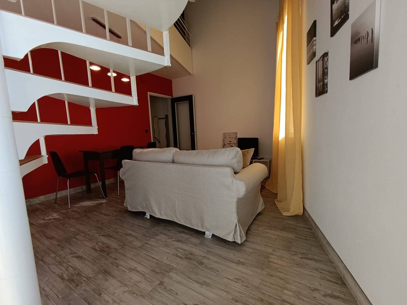 Salone