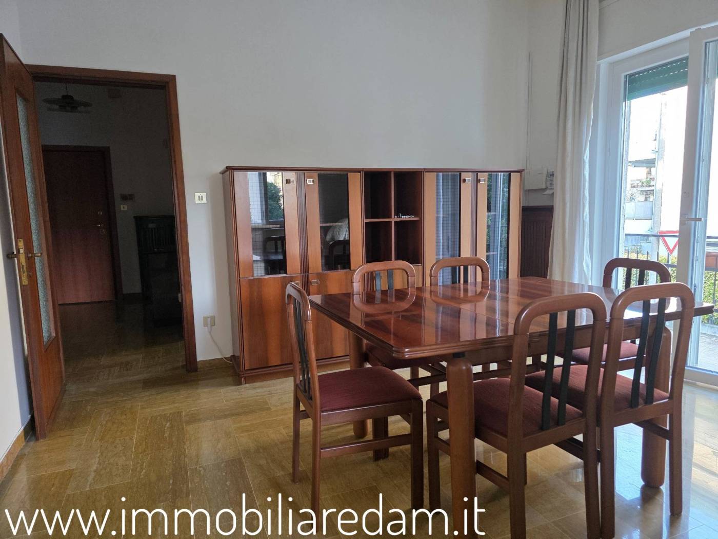 Salone Salone
