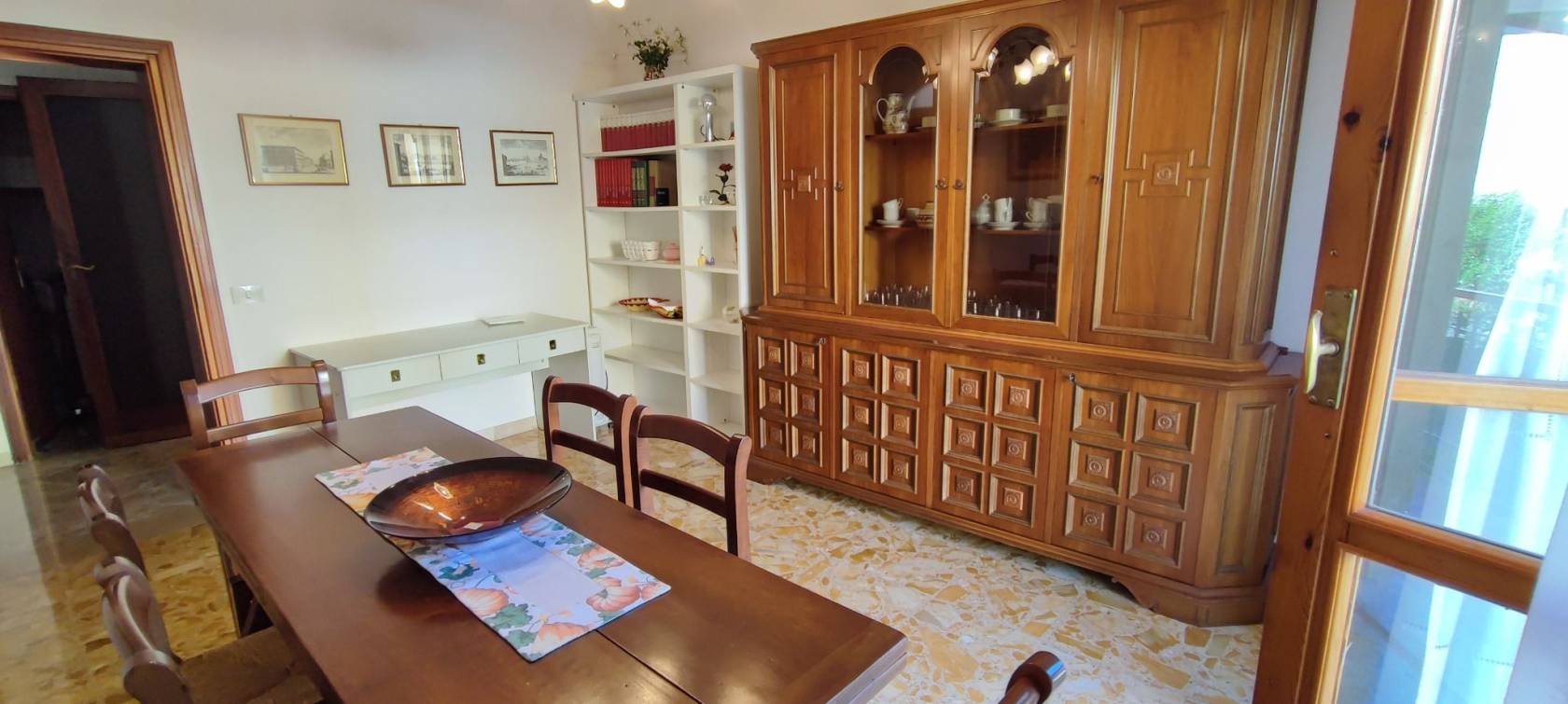 Salone