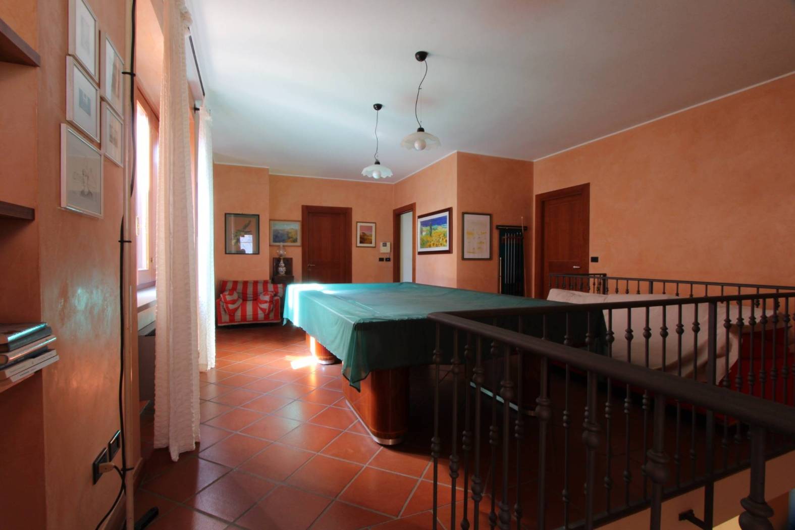 Salone