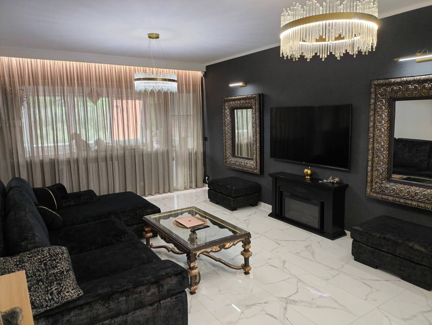 Salone