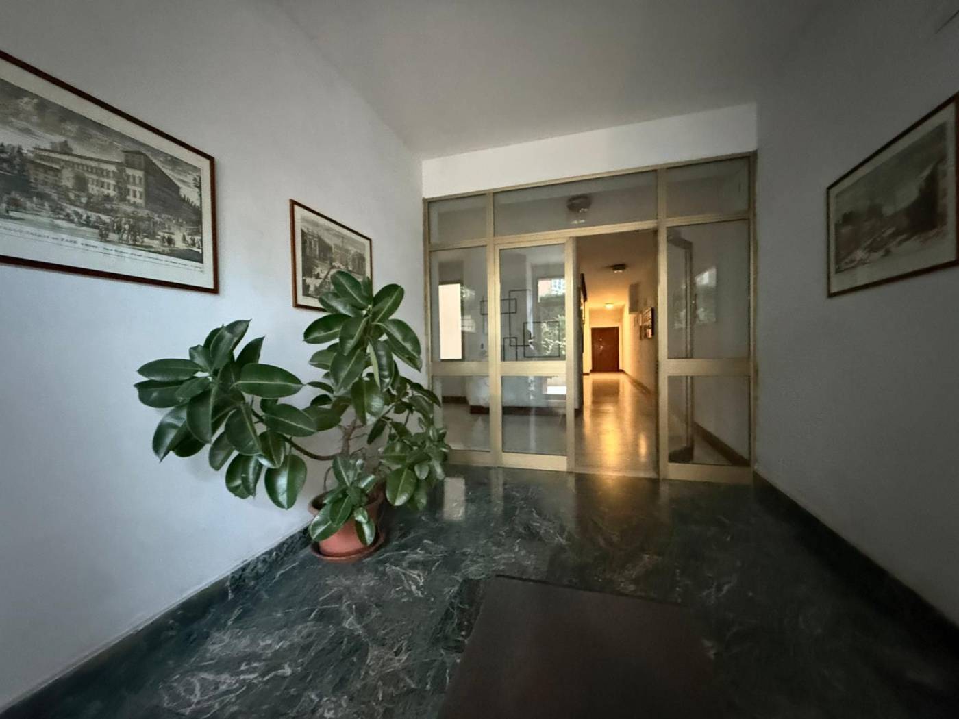 Interno palazzo Interno palazzo