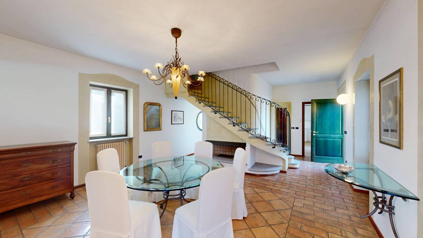 Salone