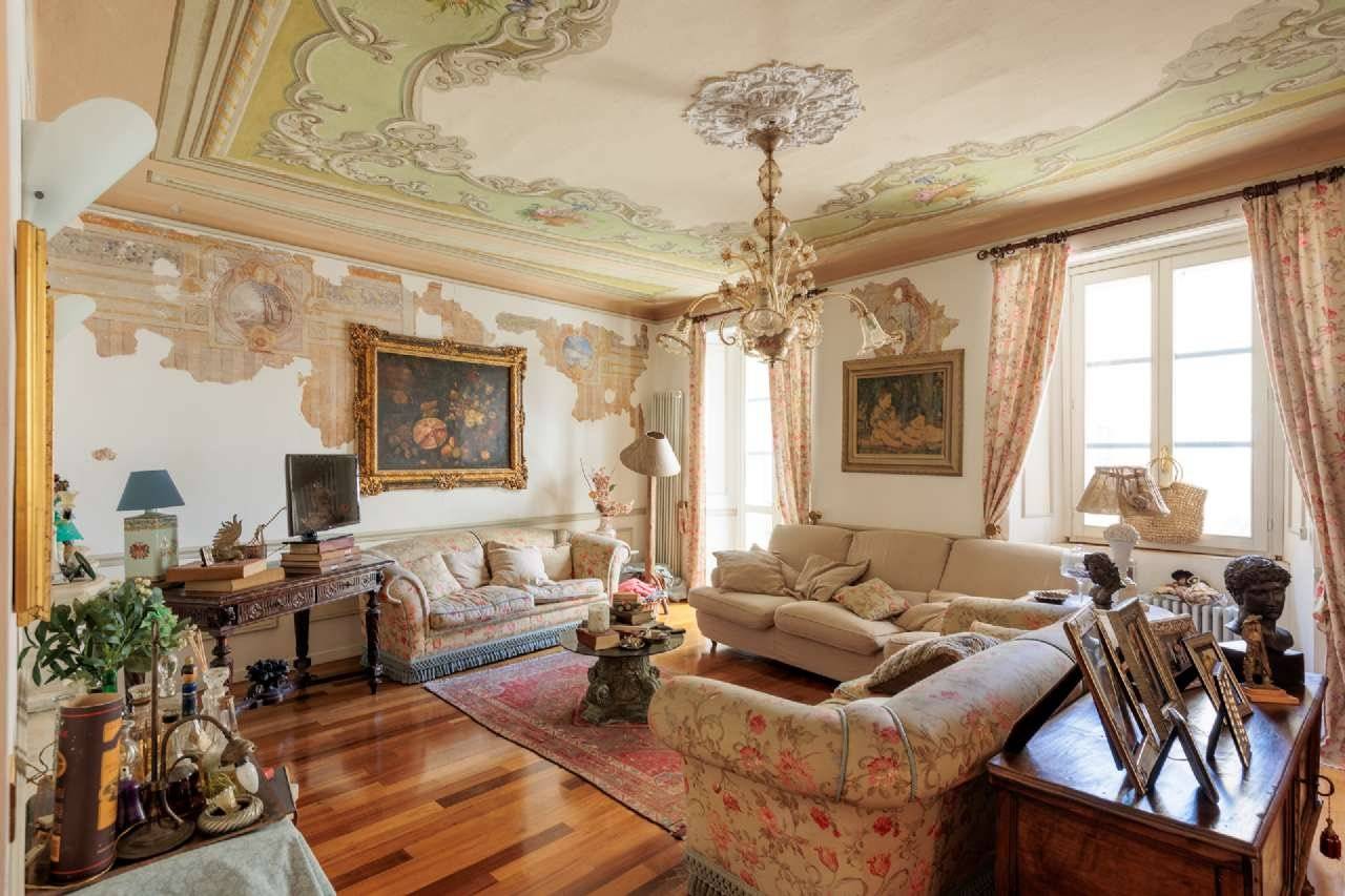 Salone
