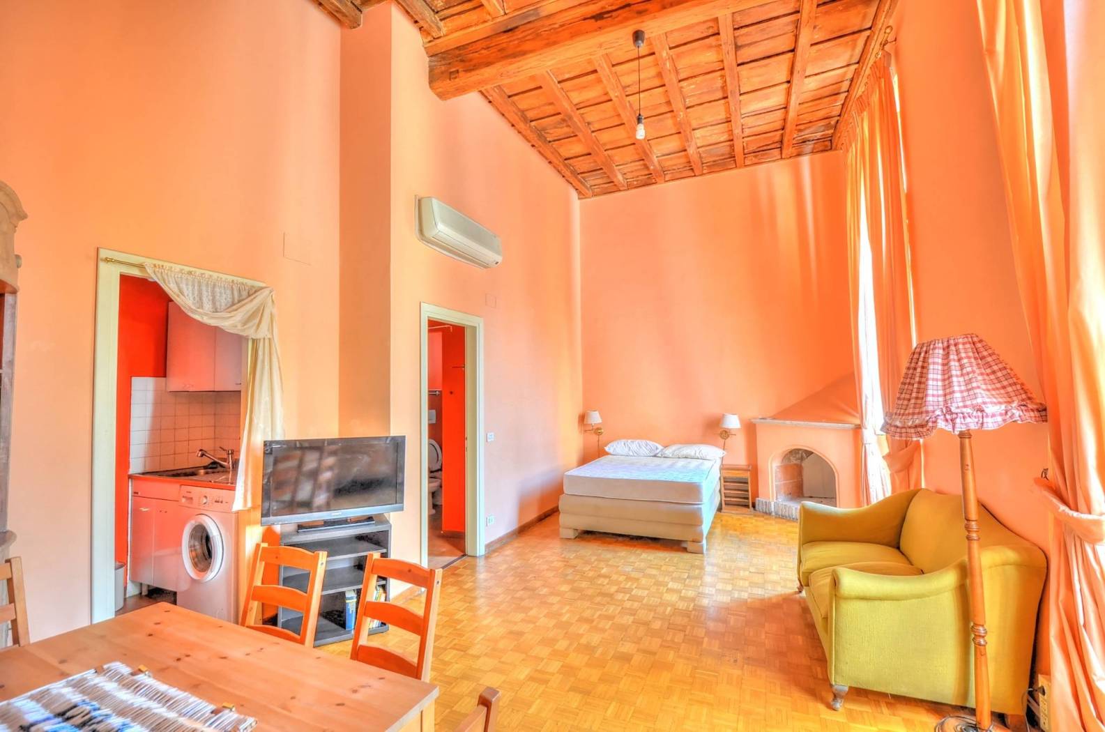 Salone