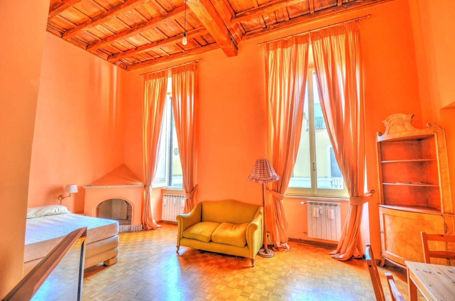 Salone
