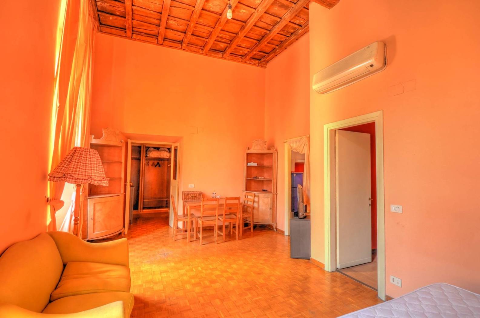 Salone