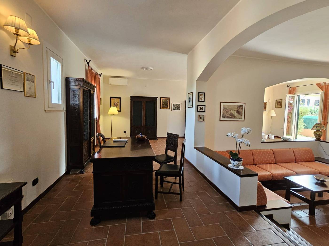 Salone