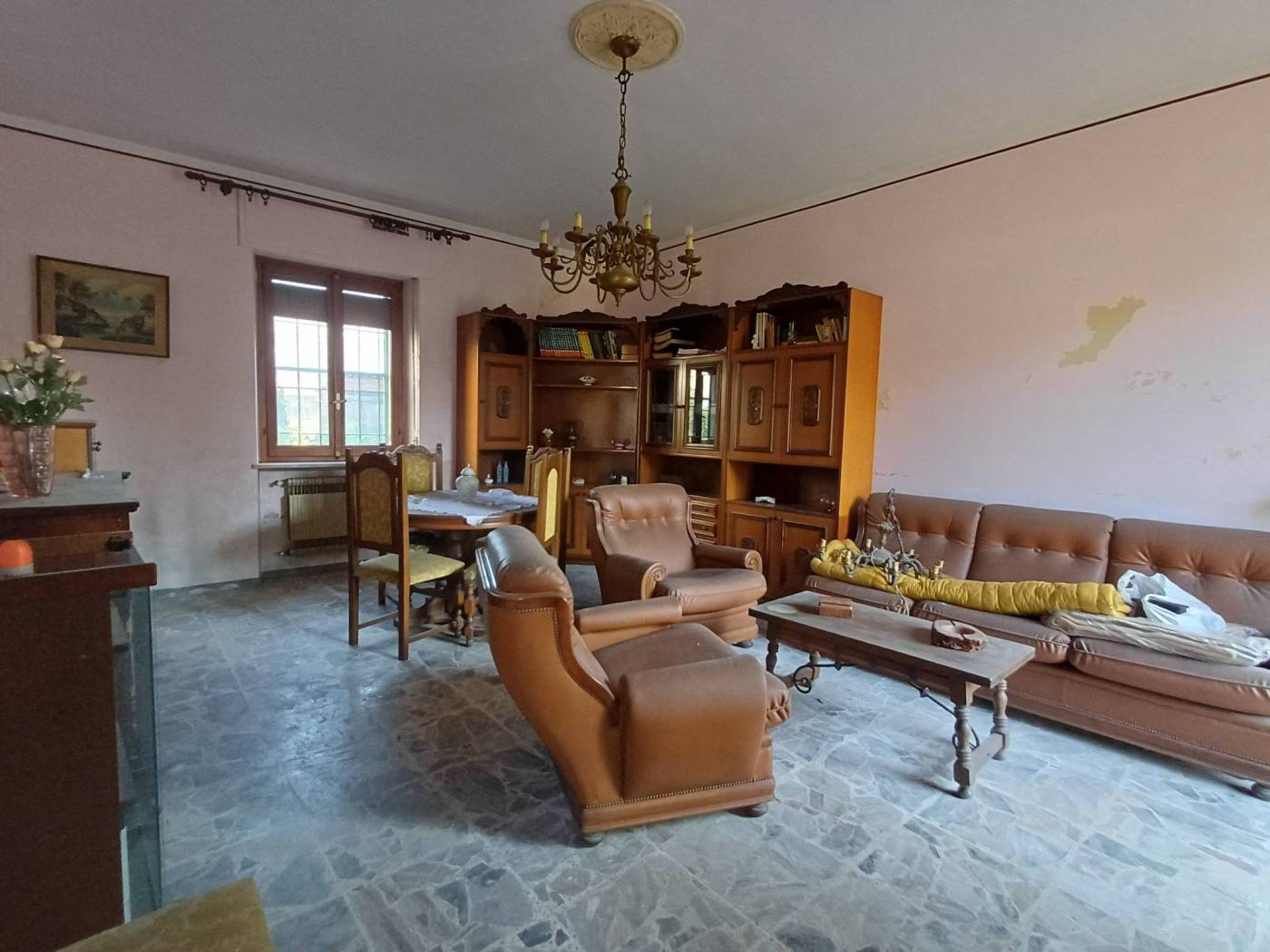Salone
