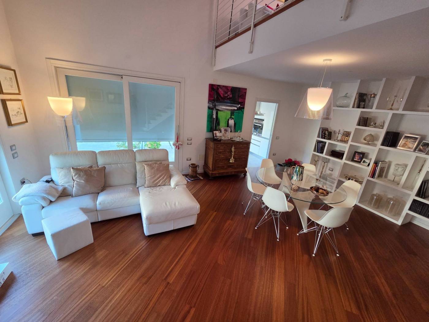 Salone
