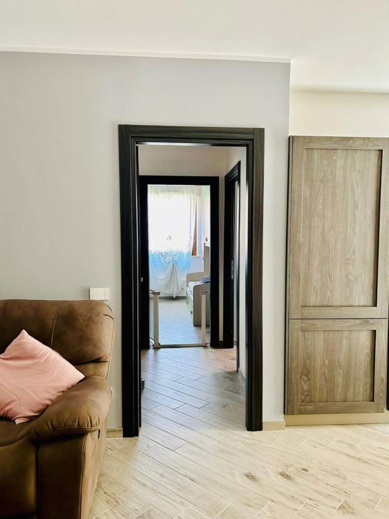 Disimpegno Disimpegno