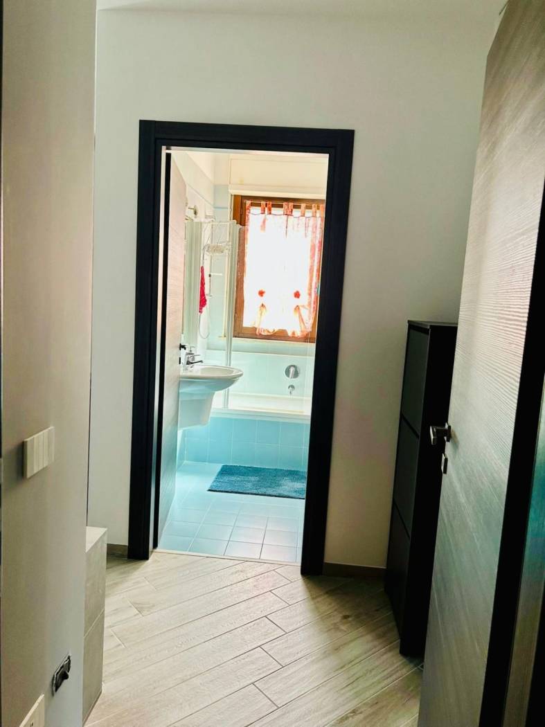 Disimpegno Disimpegno