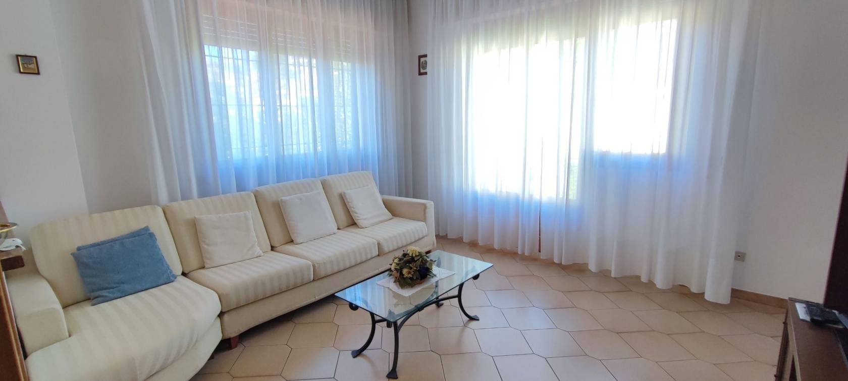 Salone