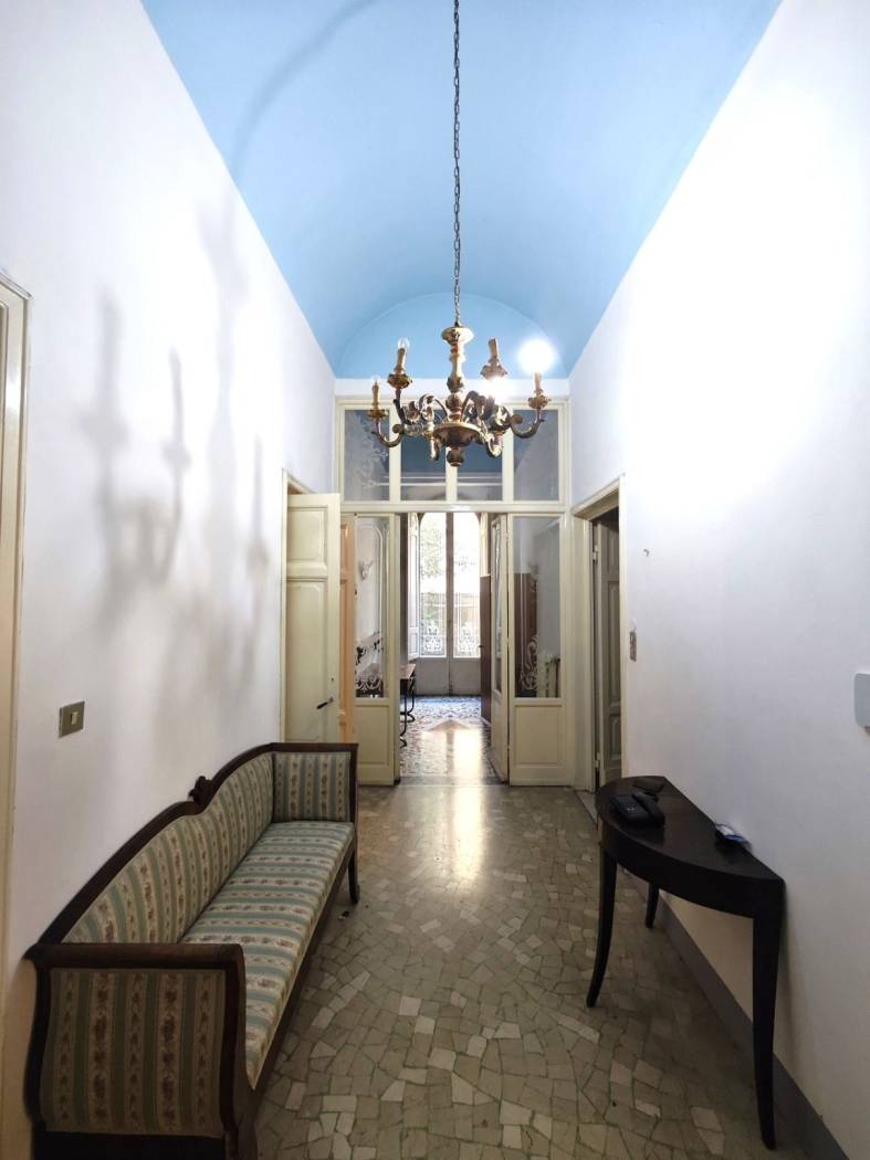 Salone