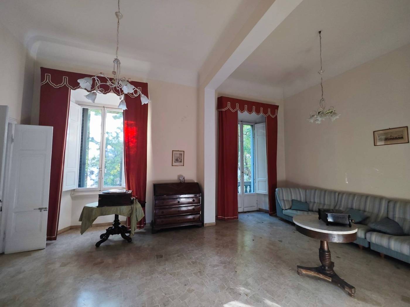 Salone