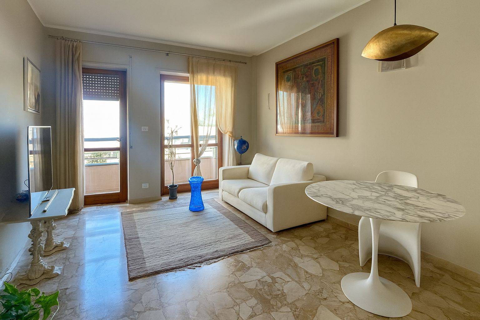 Salone