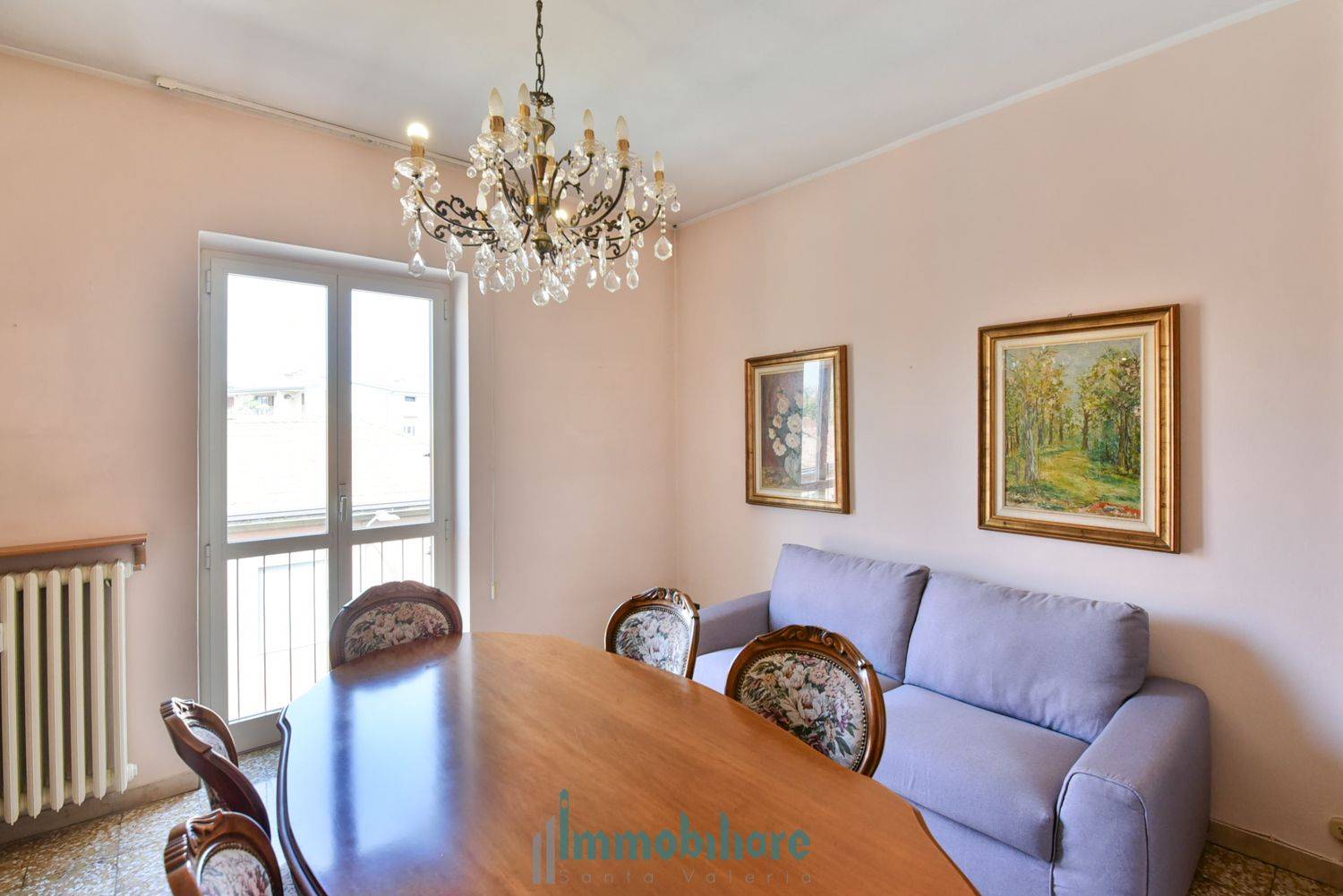 Salone